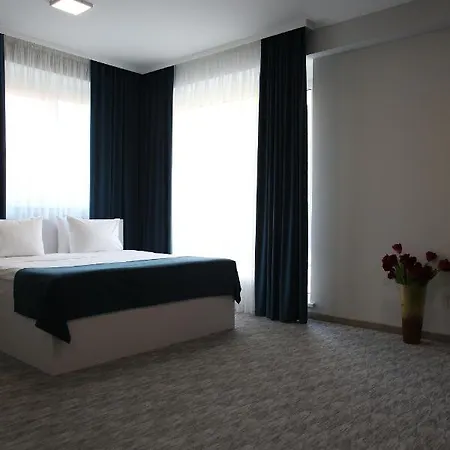 Hotel Glass Cube Kišiněv